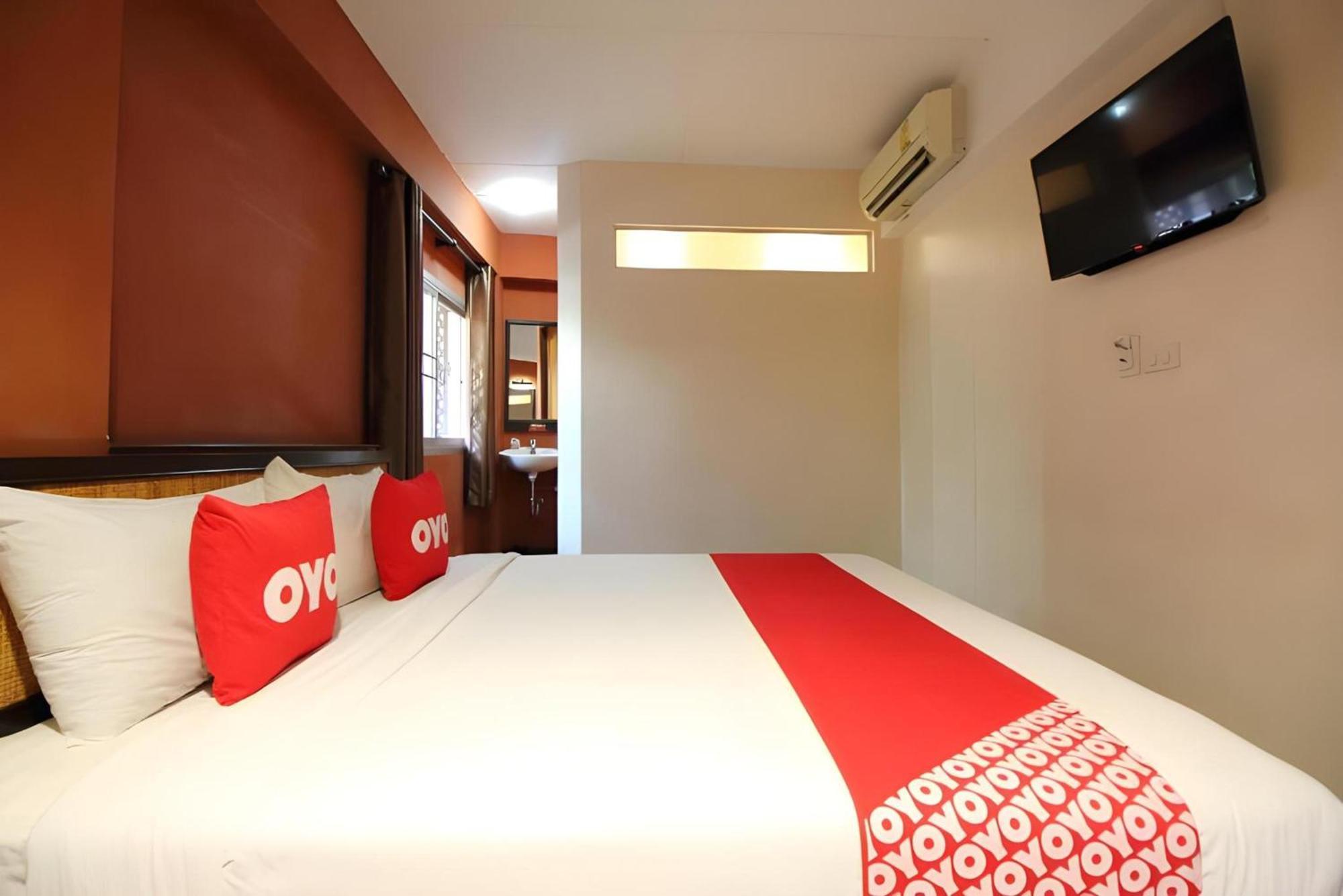 Pannee Lodge Khaosan - Sha Plus Bangkok Exterior photo